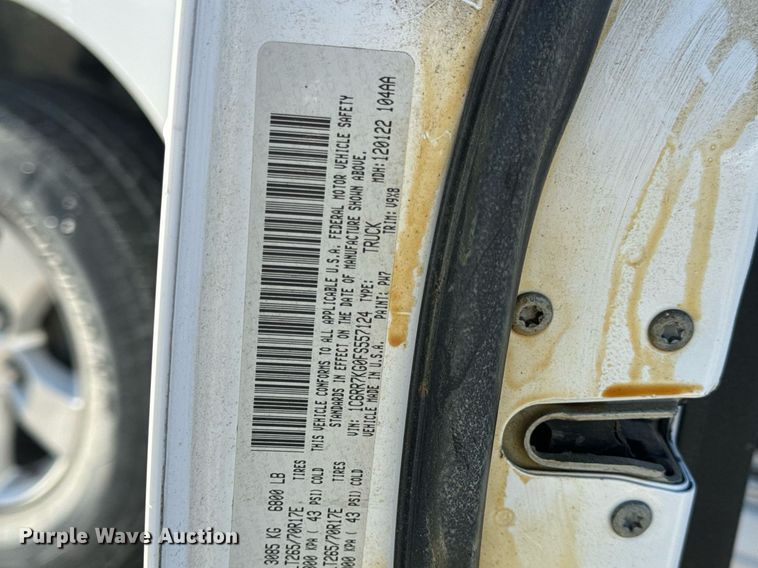 image for item EN5113 2015 Dodge Ram 1500 Crew Cab pickup truck