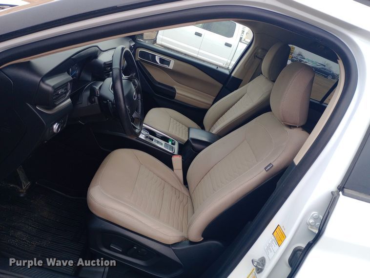 image for item EO0550 2020 Ford Explorer XLT SUV