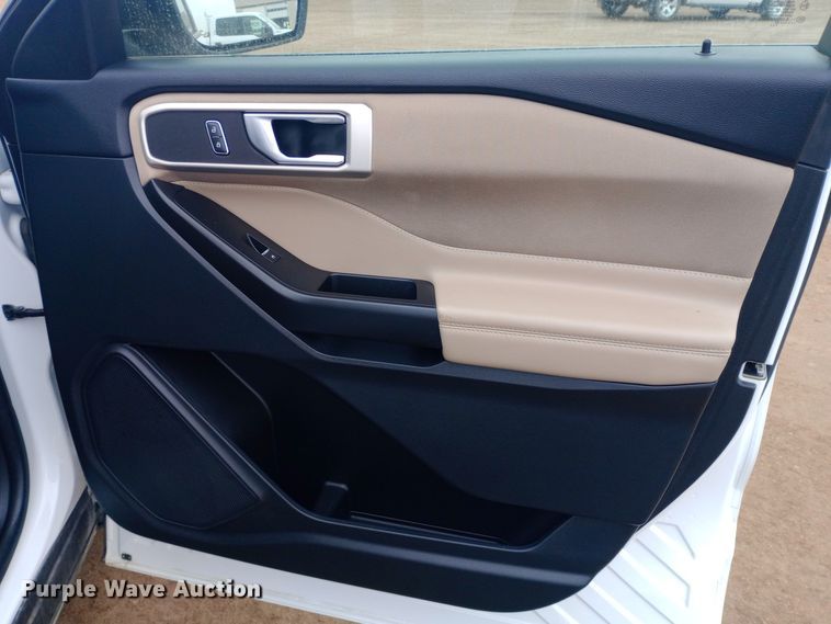 image for item EO0550 2020 Ford Explorer XLT SUV