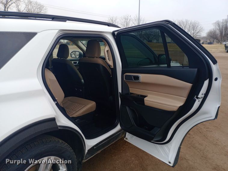 image for item EO0550 2020 Ford Explorer XLT SUV