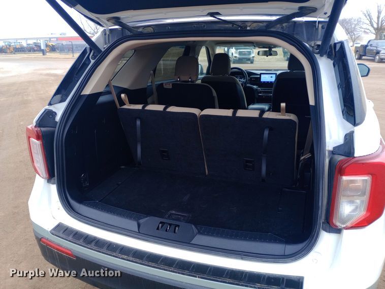 image for item EO0550 2020 Ford Explorer XLT SUV