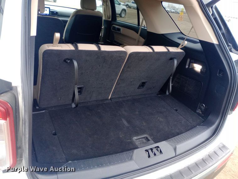 image for item EO0550 2020 Ford Explorer XLT SUV