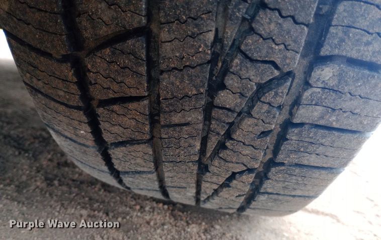 image for item EO0550 2020 Ford Explorer XLT SUV