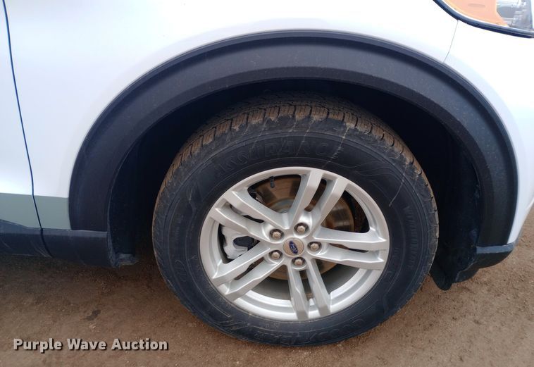 image for item EO0550 2020 Ford Explorer XLT SUV