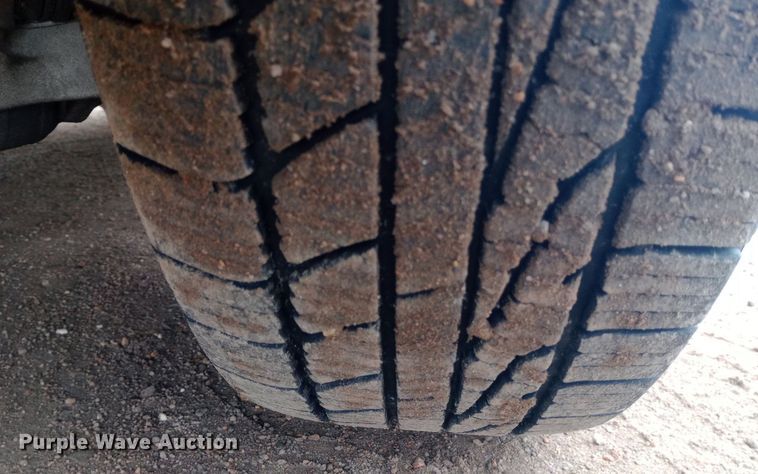 image for item EO0550 2020 Ford Explorer XLT SUV