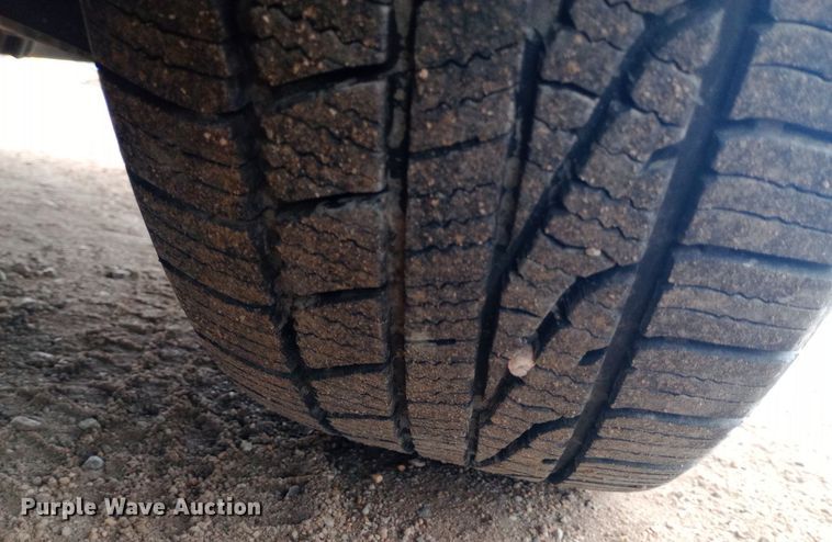 image for item EO0550 2020 Ford Explorer XLT SUV