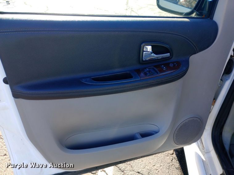 image for item EO0578 2008 Chevrolet Uplander handicap accessible van