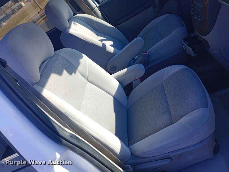 image for item EO0578 2008 Chevrolet Uplander handicap accessible van