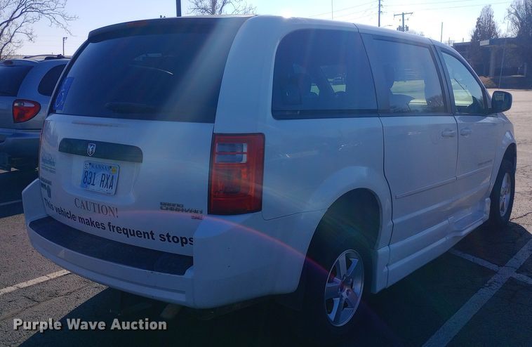 image for item EO0579 2010 Dodge Grand Caravan handicap accessible van