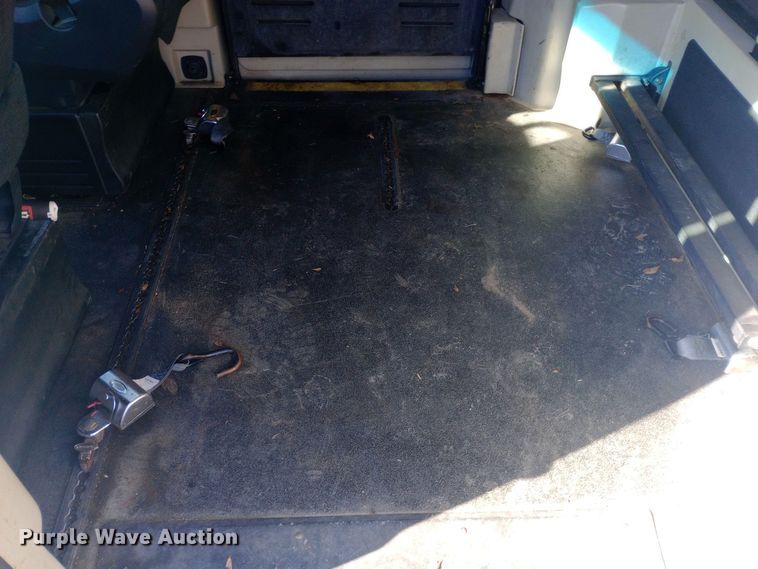 image for item EO0579 2010 Dodge Grand Caravan handicap accessible van