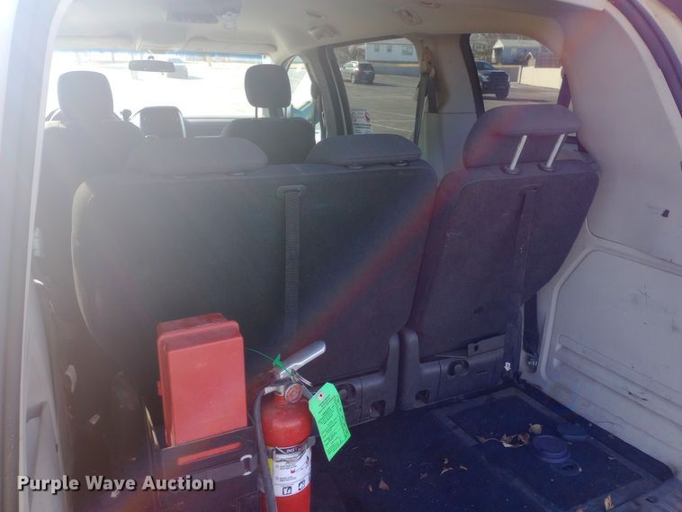 image for item EO0579 2010 Dodge Grand Caravan handicap accessible van