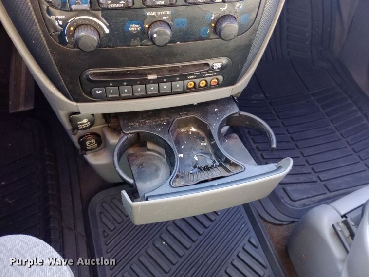 image for item EO0580 2005 Dodge Grand Caravan SXT handicap accessible van