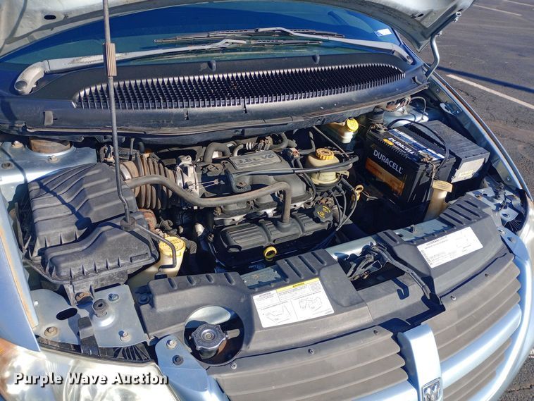 image for item EO0580 2005 Dodge Grand Caravan SXT handicap accessible van