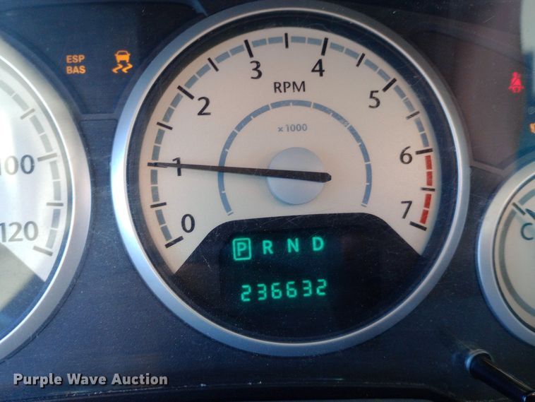 image for item EO0581 2010 Chrysler Town and Country  handicap accessible van