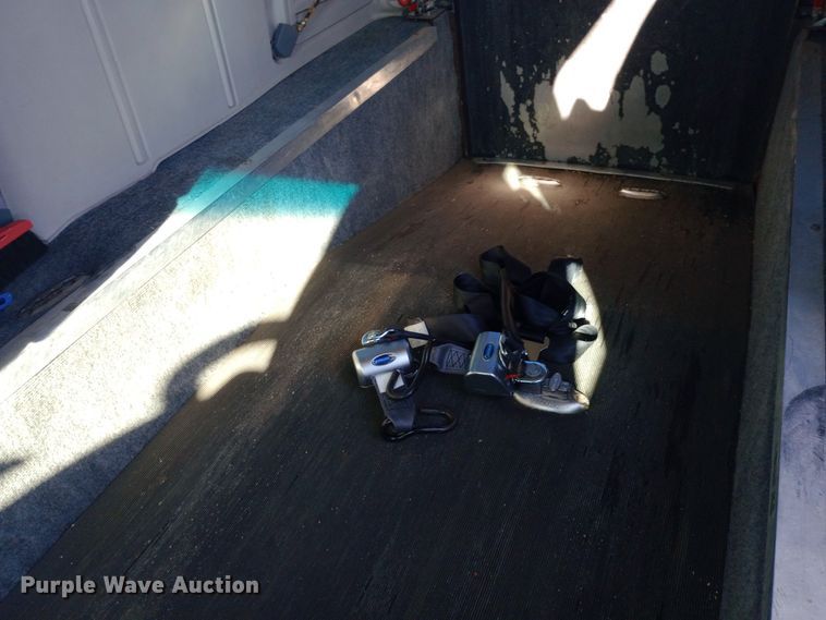 image for item EO0581 2010 Chrysler Town and Country  handicap accessible van