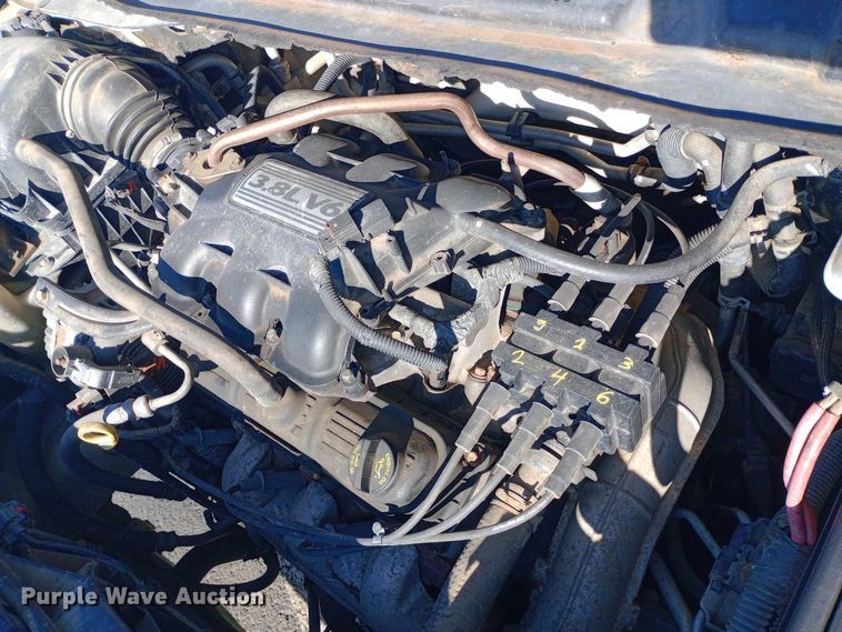 image for item EO0581 2010 Chrysler Town and Country  handicap accessible van