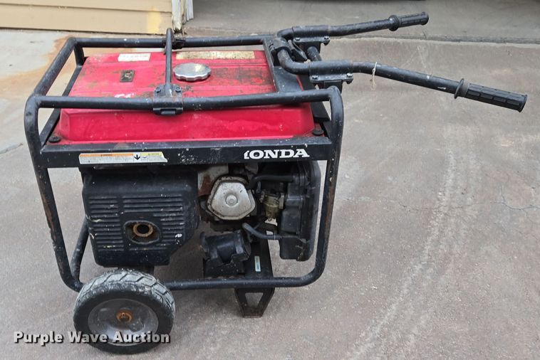 image for item EO0587 Honda EB4000X generator