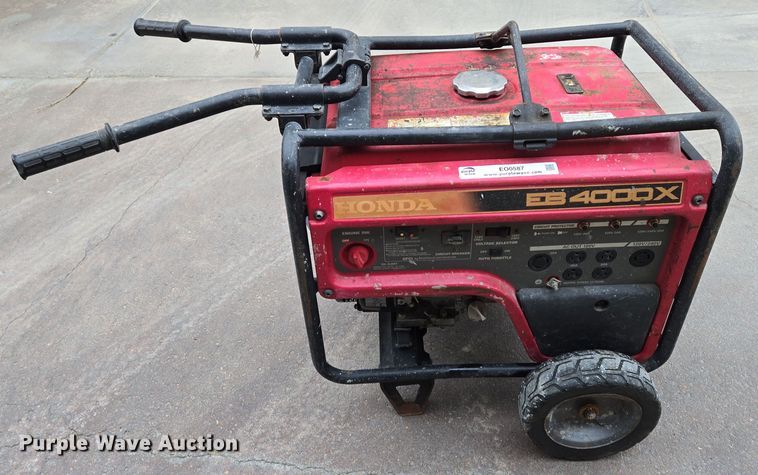 image for item EO0587 Honda EB4000X generator