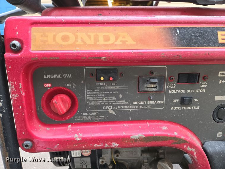 image for item EO0587 Honda EB4000X generator