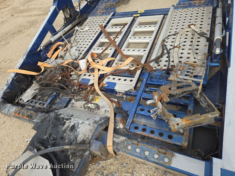 image for item EO0593 2018 Cottrell CX-11HCSD car carrier