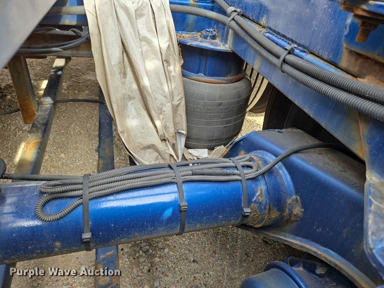 image for item EO0593 2018 Cottrell CX-11HCSD car carrier