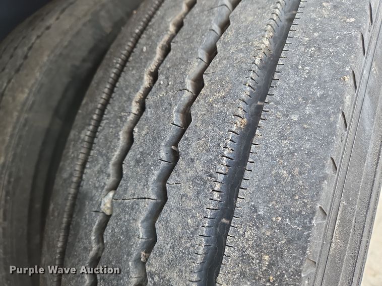 image for item EO0593 2018 Cottrell CX-11HCSD car carrier