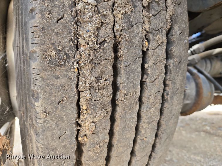 image for item EO0593 2018 Cottrell CX-11HCSD car carrier