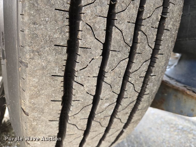 image for item EO0593 2018 Cottrell CX-11HCSD car carrier