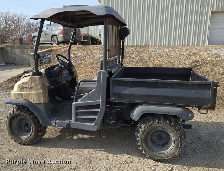 image for item EO0594 Kubota RTV900 utility vehicle