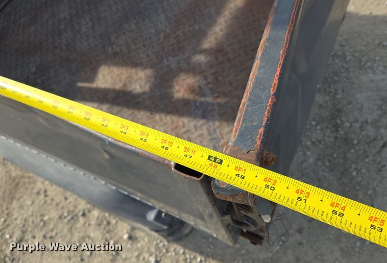 image for item EO0594 Kubota RTV900 utility vehicle