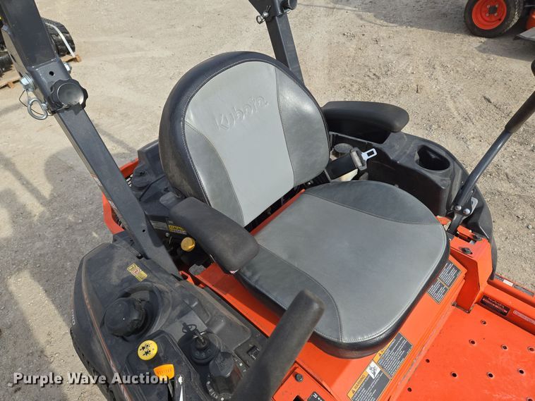 image for item EO0595 Kubota Kommander Pro Z411 ZTR lawn mower