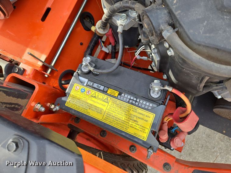 image for item EO0595 Kubota Kommander Pro Z411 ZTR lawn mower