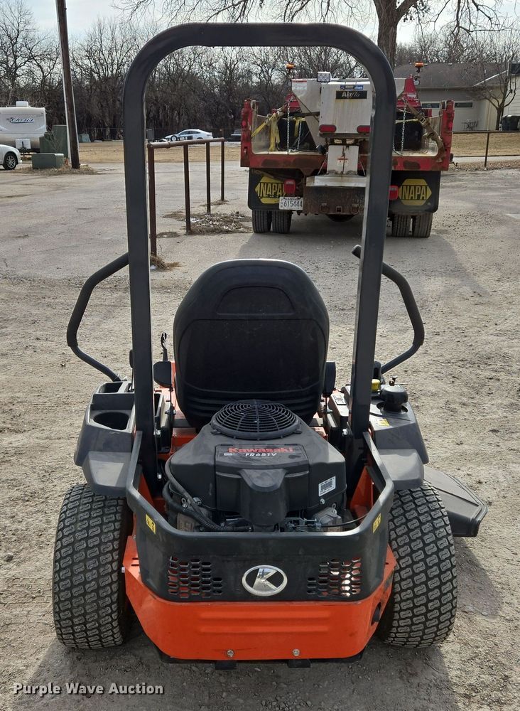 image for item EO0596 Kubota Kommander Z122R ZTR lawn mower