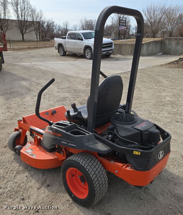 image for item EO0596 Kubota Kommander Z122R ZTR lawn mower