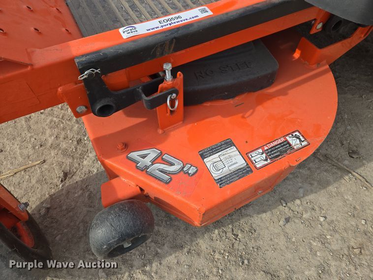 image for item EO0596 Kubota Kommander Z122R ZTR lawn mower