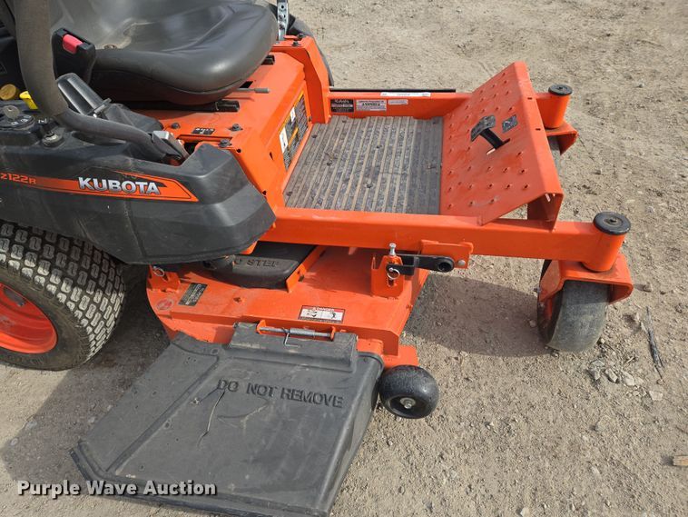 image for item EO0596 Kubota Kommander Z122R ZTR lawn mower