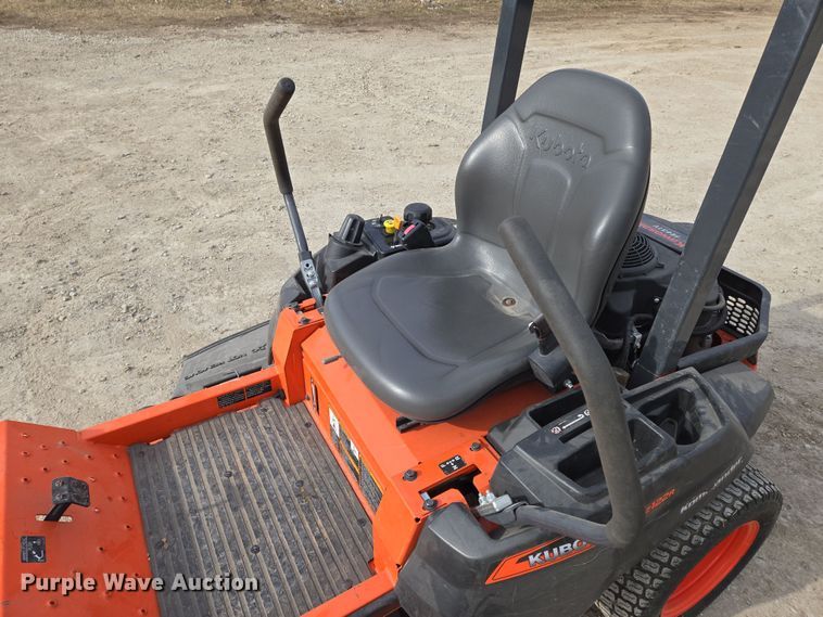 image for item EO0596 Kubota Kommander Z122R ZTR lawn mower