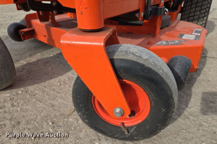 image for item EO0596 Kubota Kommander Z122R ZTR lawn mower