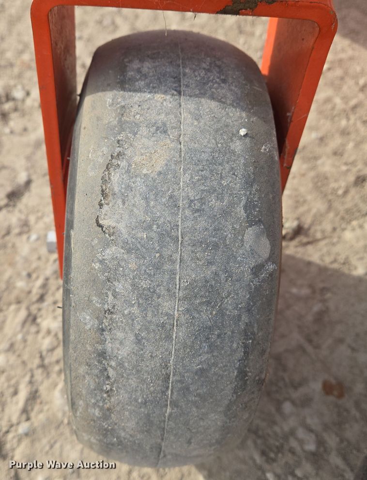 image for item EO0596 Kubota Kommander Z122R ZTR lawn mower