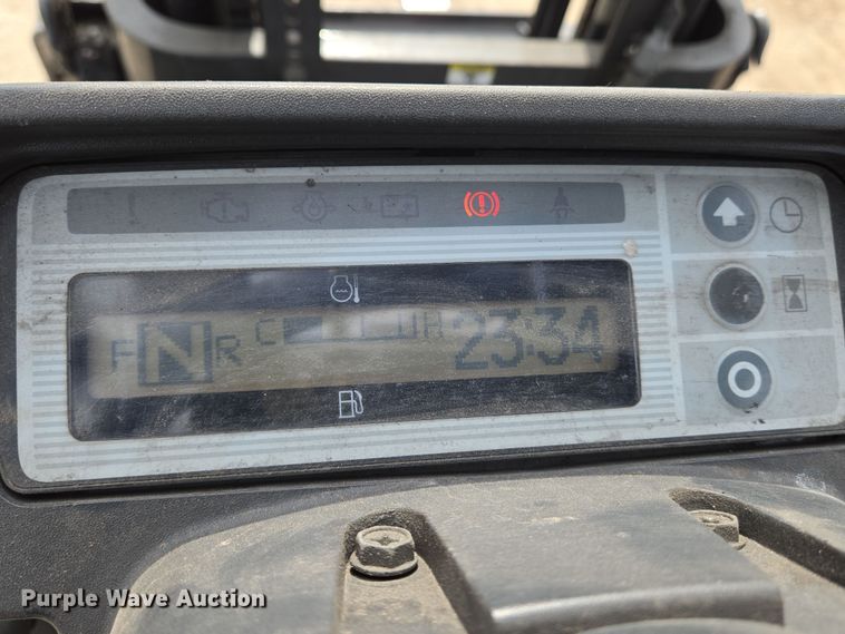 image for item EO0599 Nissan MCP1F2A20LV forklift