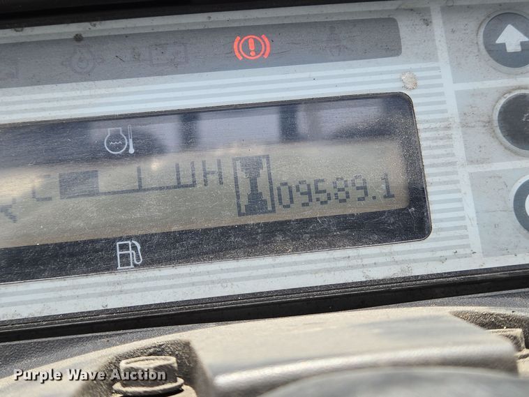 image for item EO0599 Nissan MCP1F2A20LV forklift