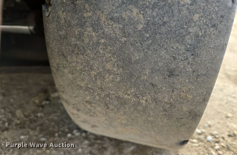 image for item EO0599 Nissan MCP1F2A20LV forklift