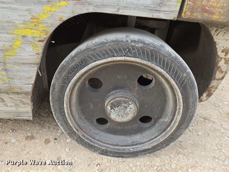 image for item EO0599 Nissan MCP1F2A20LV forklift