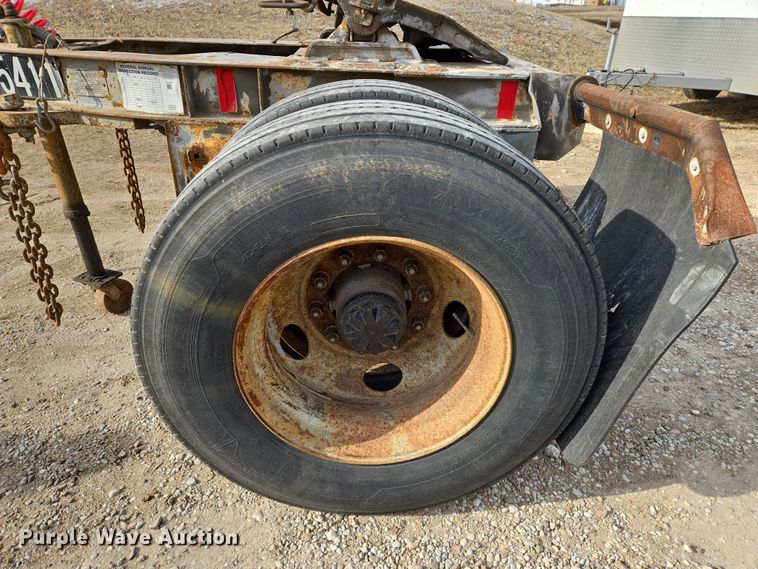 image for item EO0602 1985 Fruehauf EL-F1 trailer dolly