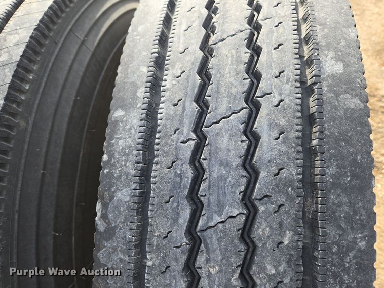 image for item EO0602 1985 Fruehauf EL-F1 trailer dolly