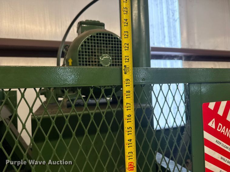 image for item EQ1018 PTR 3400HD cardboard baler