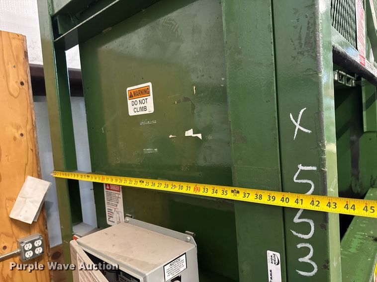 image for item EQ1018 PTR 3400HD cardboard baler