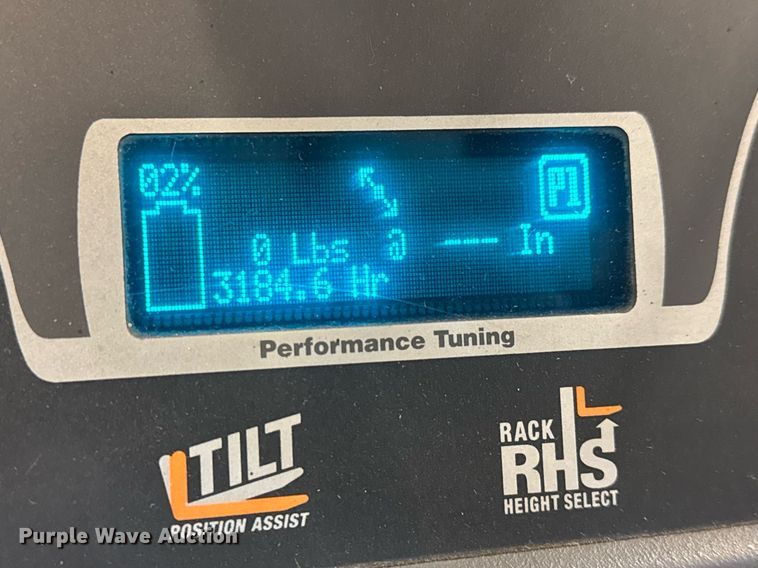 image for item EQ1019 Crown RD5725-32 order picker