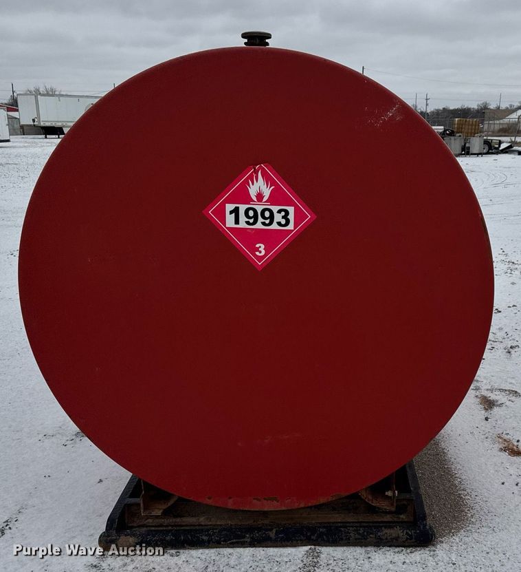 image for item EQ1026 Fuel tank