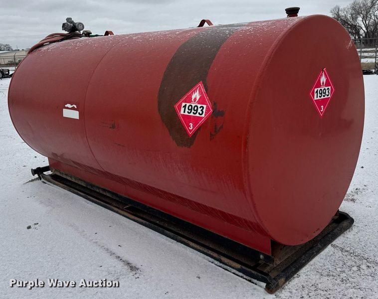 image for item EQ1026 Fuel tank